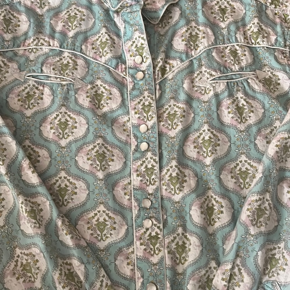 COPY - Walls Ranch Wear button up western shirt Large ✨